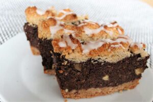 Makowiec bezglutenowy: Prosty przepis bez trudnych składników i błędów, który zachwyci każdego