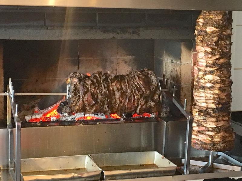 Gdzie w Krakowie znaleźć najlepszą jagnięcinę? Oto nasze topowe miejsca!