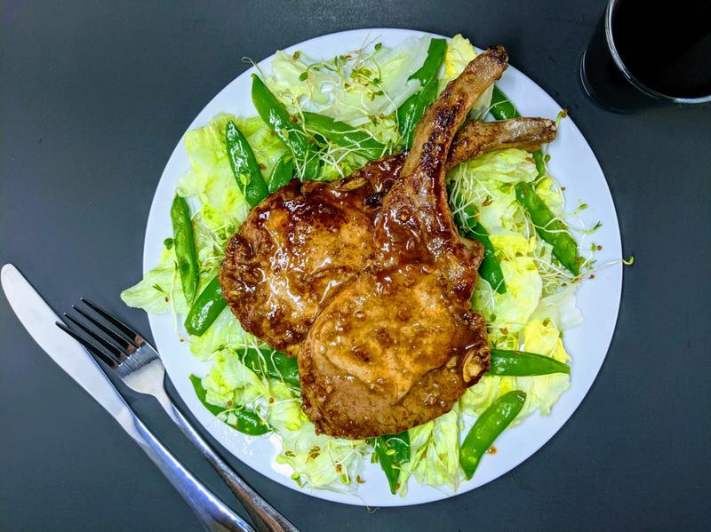 Soczysty schab z kością