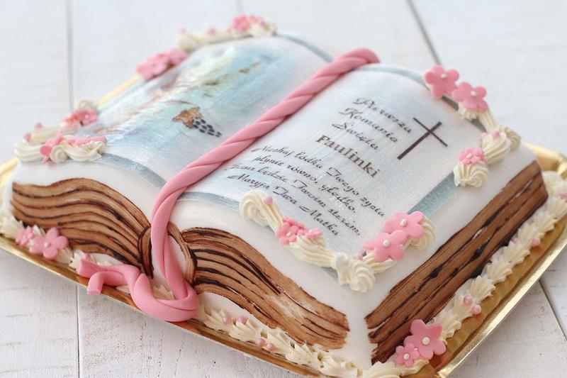 Smakowity tort z muffinek – prosty przepis na pyszne ciasto, które zaskoczy wszystkich!