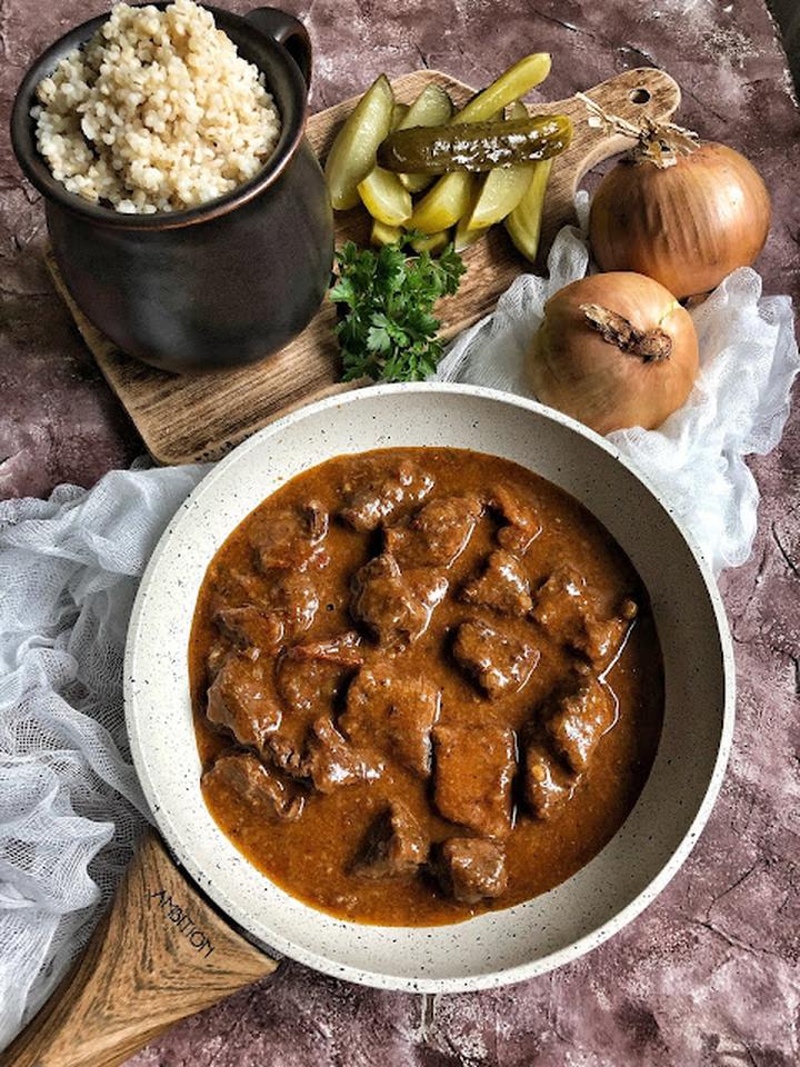 Jak sos wołowy odmienia dania