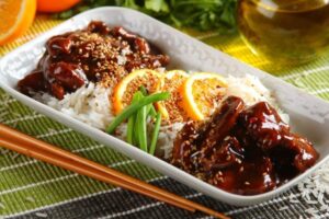 Pyszne i proste dania z kurczaka, które zaskoczą Twoich bliskich smakiem!