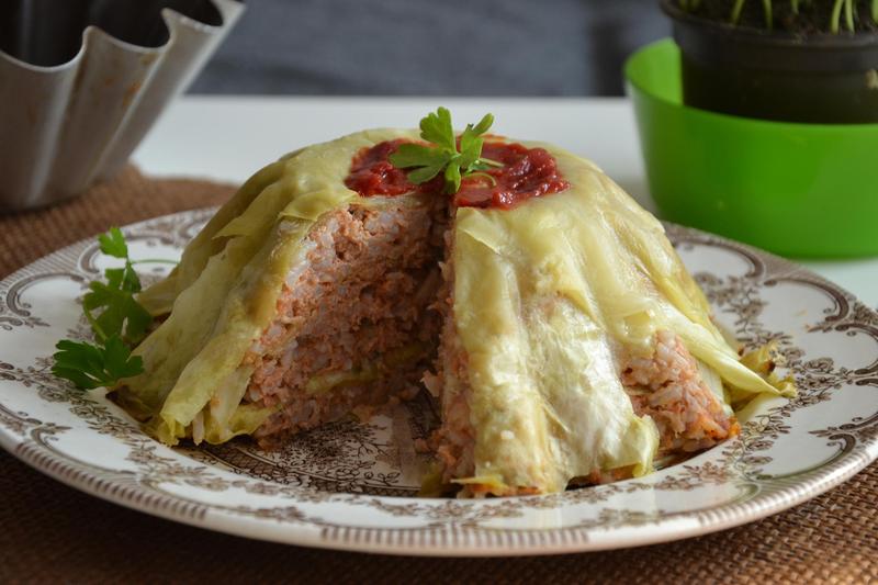 Jak bez trwogi wyjąć babkę z foremki? Sprawdź nasze proste i skuteczne sposoby!