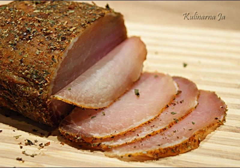 Zatrać się w smaku: jak przygotować domowy schab długodojrzewający na wyjątkową wędlinę