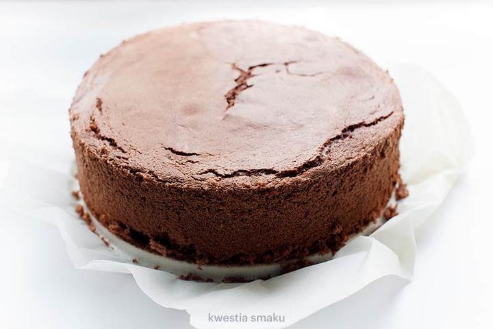 Biszkopt czekoladowy na dużą blachę